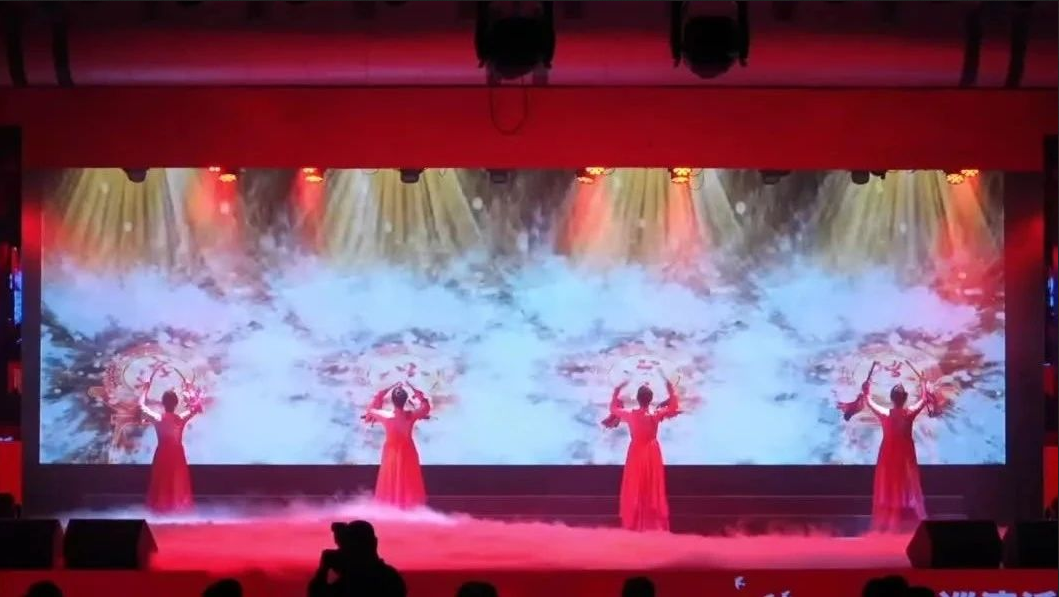  礼赞新中国 奋进新时代|优德88“文化心连心”精彩歌舞节目~ 